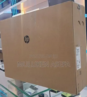 New Laptop HP 8GB Intel Core I5 SSD 1T