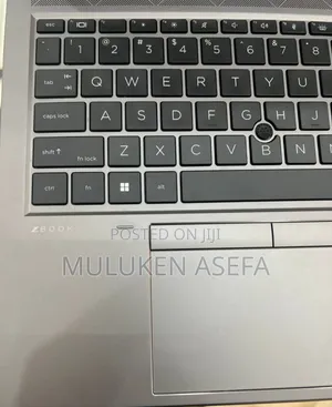 Photo - New Laptop HP 16GB Intel Core I7 SSD 512GB