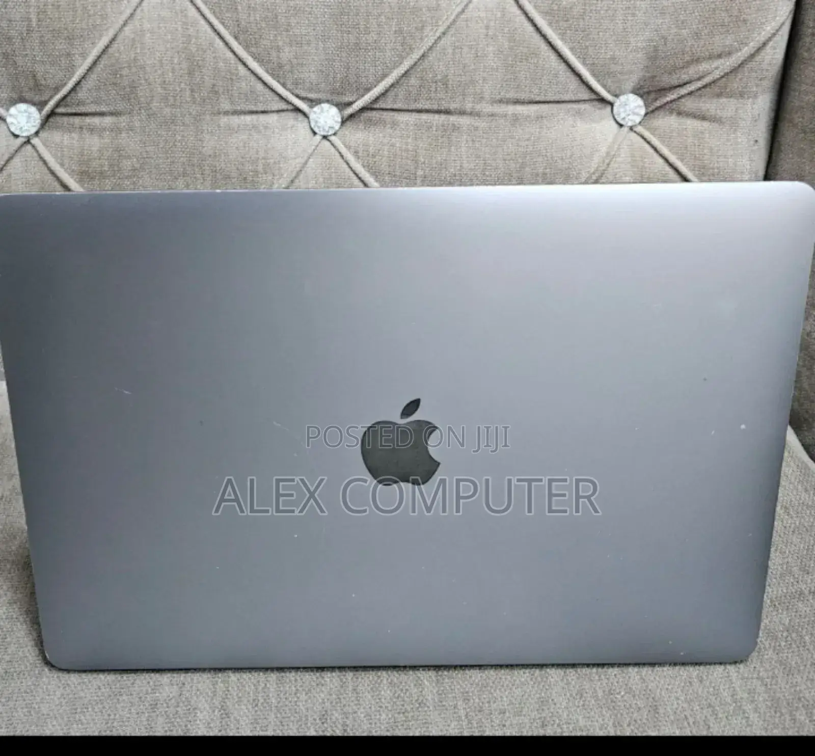 New Laptop Apple MacBook Pro 2017 16GB Intel Core I5 SSD 256GB