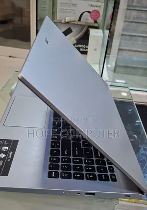 New Laptop Acer Aspire 3 16GB AMD Ryzen 7 SSD 512GB