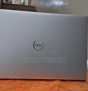 New Laptop Dell 16GB Intel Core I7 SSD 512GB