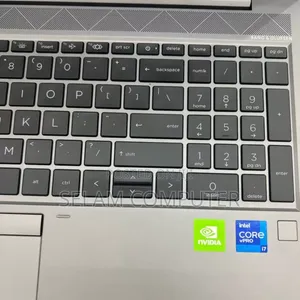 New Laptop HP ZBook Firefly 15 G7 16GB Intel Core I7 SSD 512GB