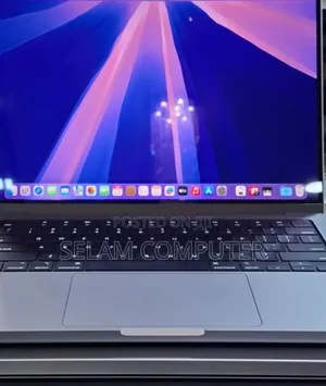 New Laptop Apple MacBook Pro M1 16GB Apple M1 SSD 1T