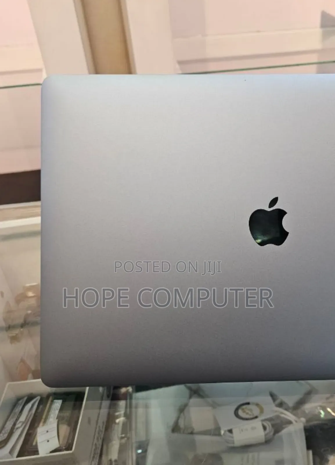 New Laptop Apple MacBook Pro 2017 16GB Intel Core I7 SSD 1T