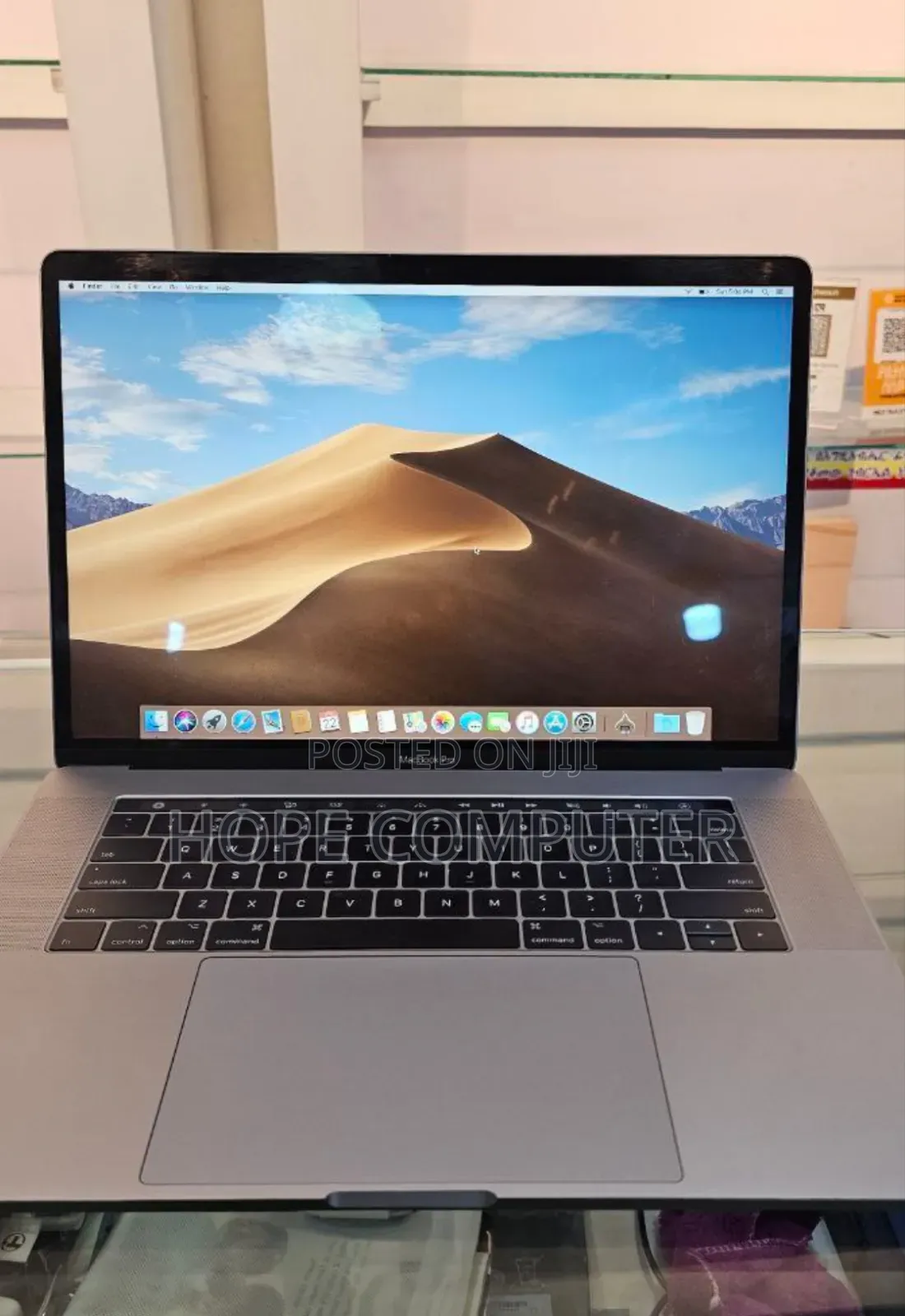 New Laptop Apple MacBook Pro 2017 16GB Intel Core I7 SSD 1T