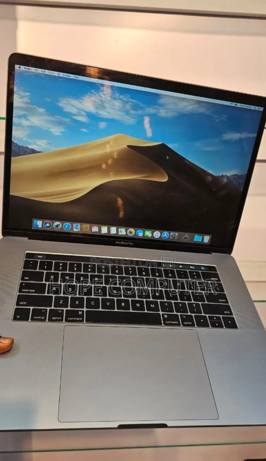 New Laptop Apple MacBook Pro 2017 16GB Intel Core I7 SSD 1T