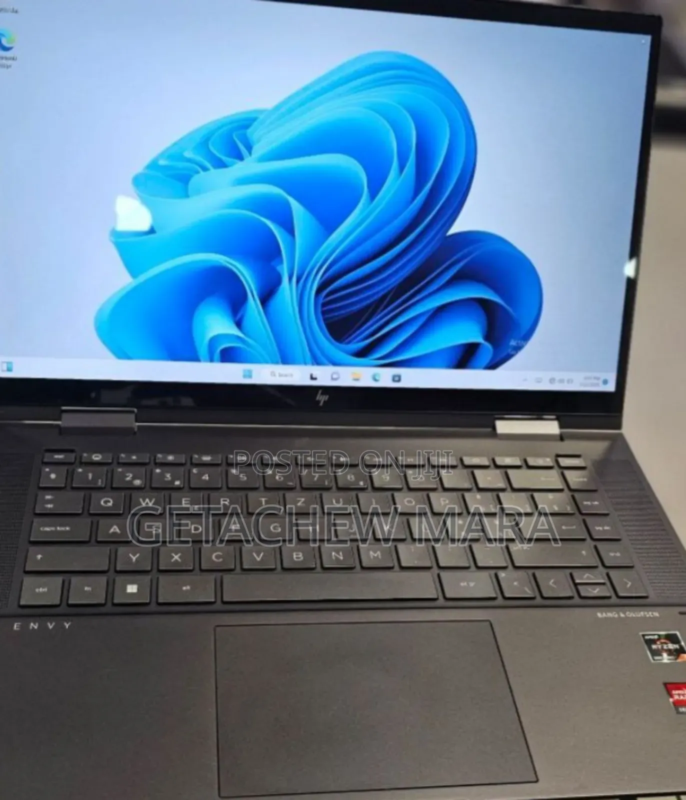 New Laptop HP Envy X360 16GB AMD Ryzen 7 SSD 1T