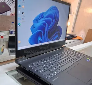 New Laptop HP Victus 15 16GB Intel Core I7 SSD 1T
