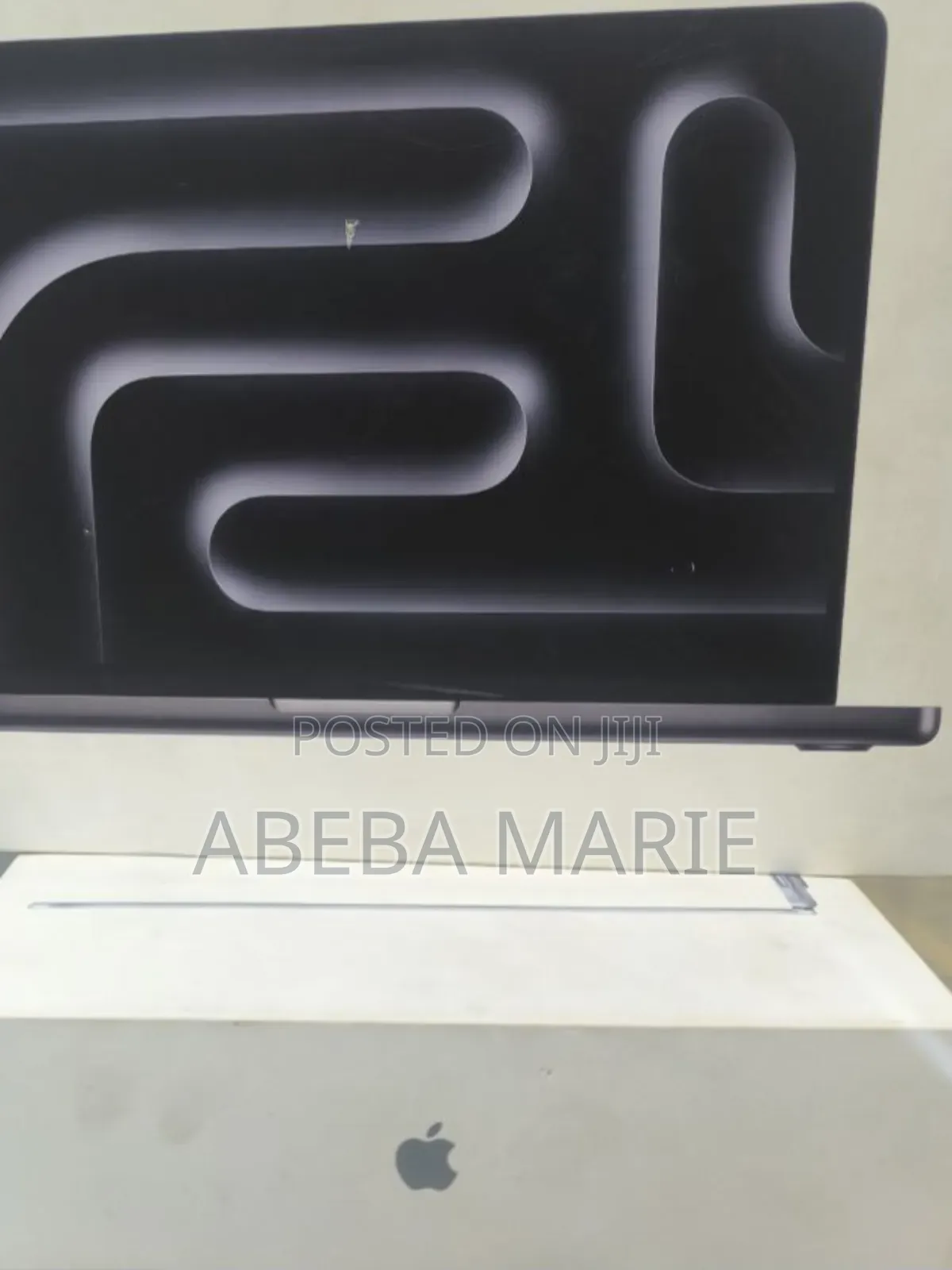 New Laptop Apple MacBook Air 2025 M4 13-Inch 16GB Apple M4 SSD 512GB