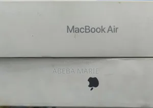 New Laptop Apple MacBook Air 2025 M4 13-Inch 16GB Apple M4 SSD 512GB