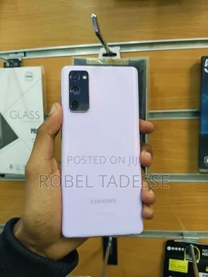 Photo - Samsung Galaxy S20 FE 128 GB