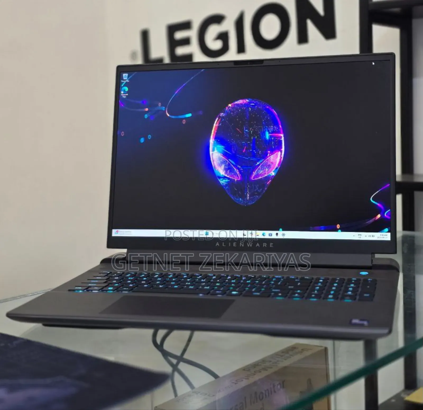 New Laptop Alienware M17x R2 32GB Intel Core I9 SSD 1T
