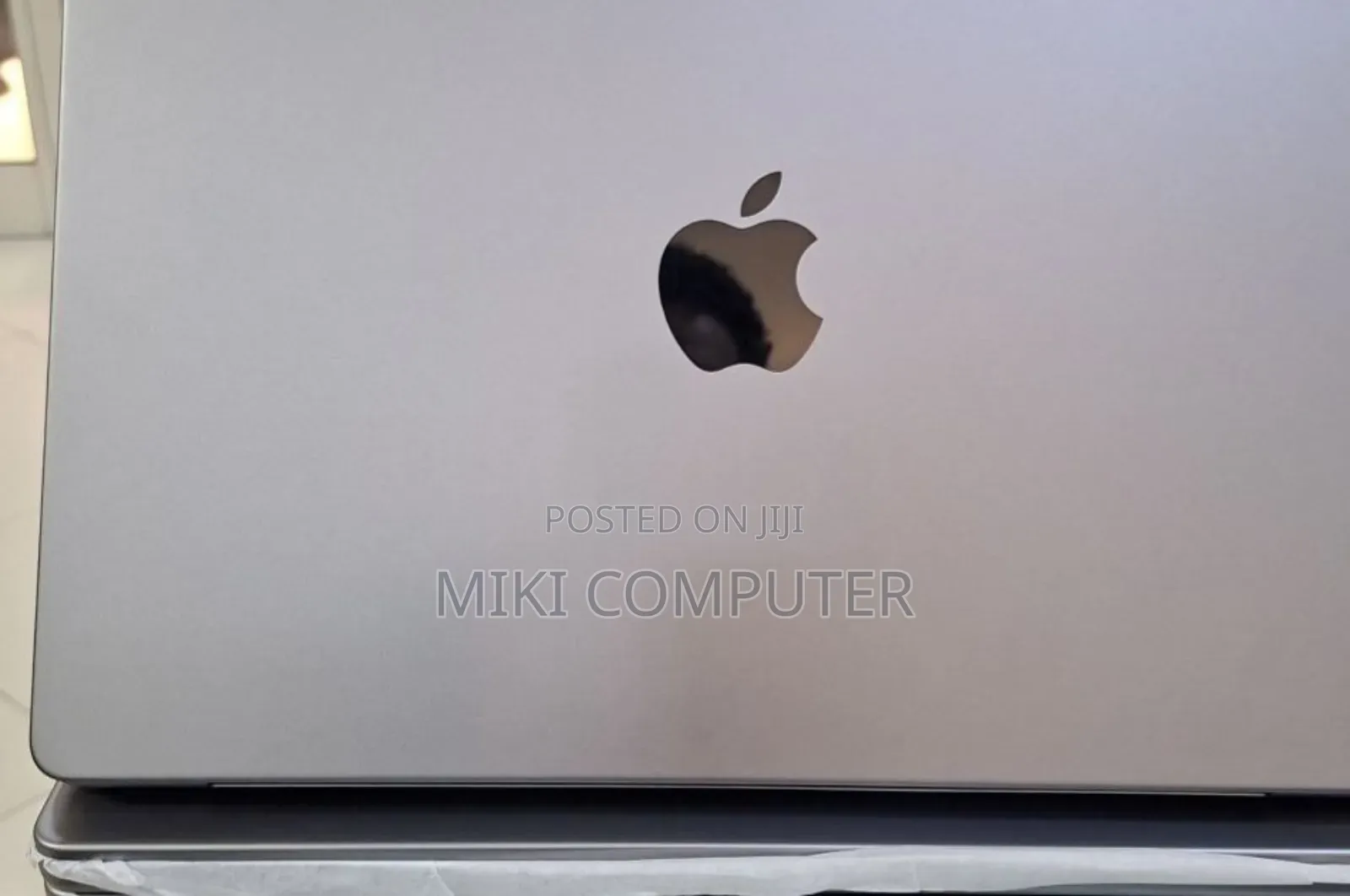 New Laptop Apple MacBook Pro M1 16GB Intel SSD 1T