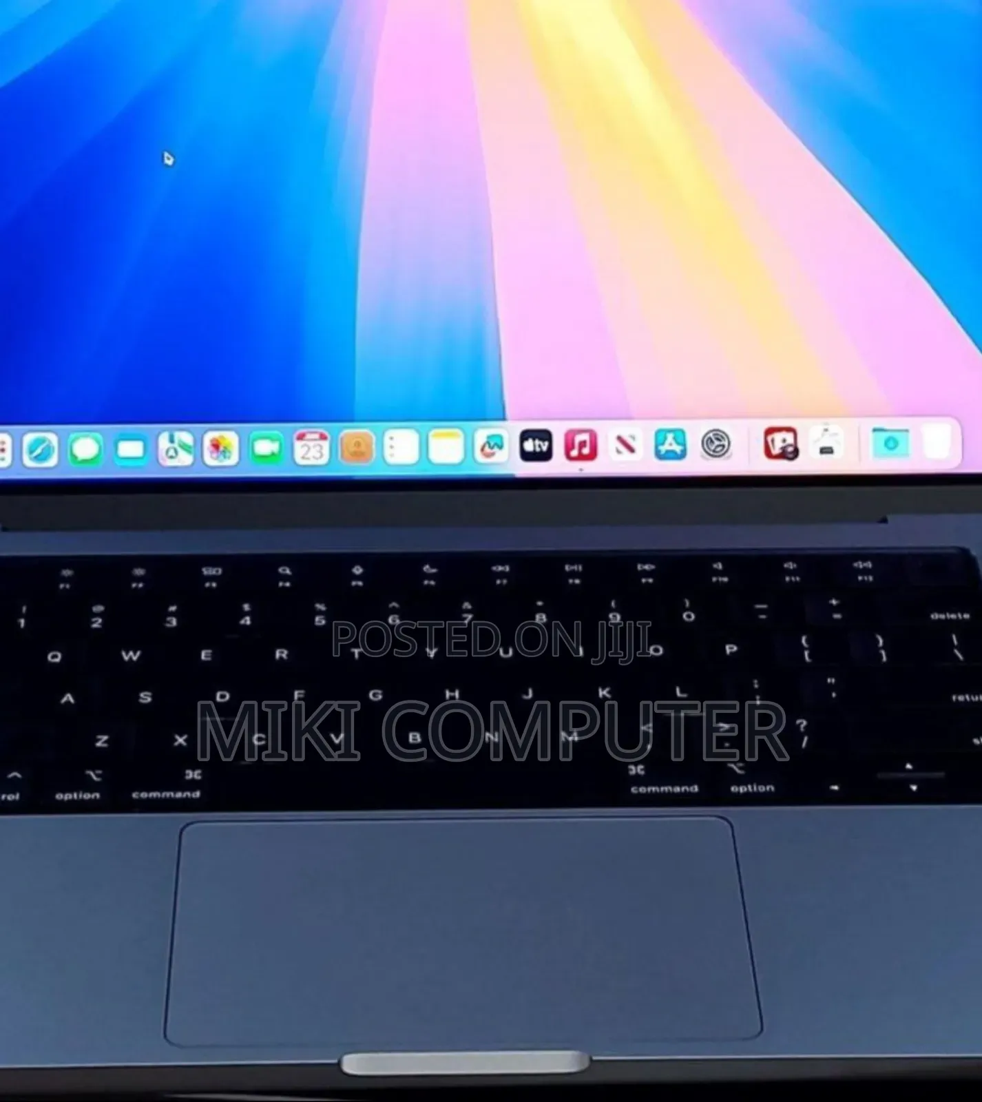 New Laptop Apple MacBook Pro M1 16GB Intel SSD 1T