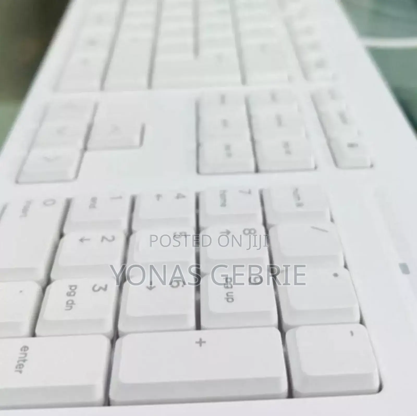 New HP ProOne 240 G10 All-in-One 8GB Intel Core I5 SSD 1T