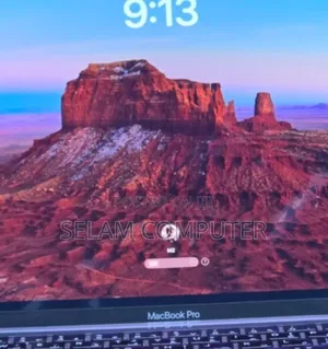 New Laptop Apple MacBook Pro 2022 M2 8GB Apple M2 SSD 256GB