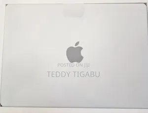 New Laptop Apple MacBook Pro 16GB Apple M4 SSD 512GB