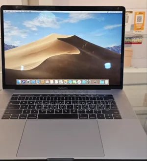 New Laptop Apple MacBook Pro 2017 16GB Intel Core I7 SSD 1T