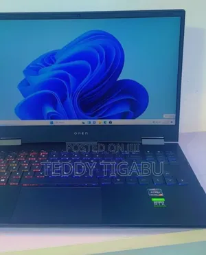 New Laptop HP Omen 15 16GB AMD Ryzen 7 SSD 512GB