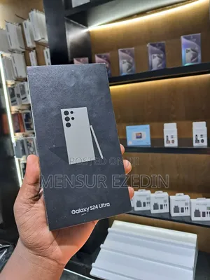 New Samsung Galaxy S24 Ultra 256 GB