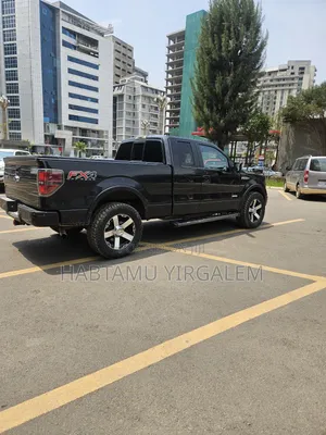 Photo - Ford F-150 2014 Black