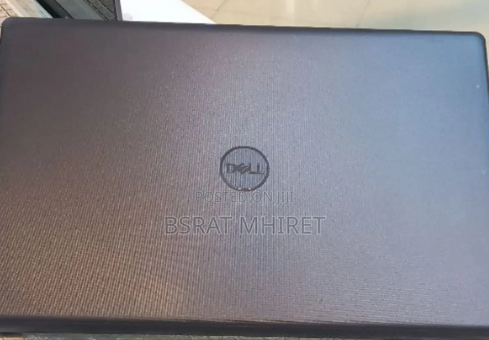 New Laptop Dell Vostro 3520 8GB Intel Core I5 SSD 1T