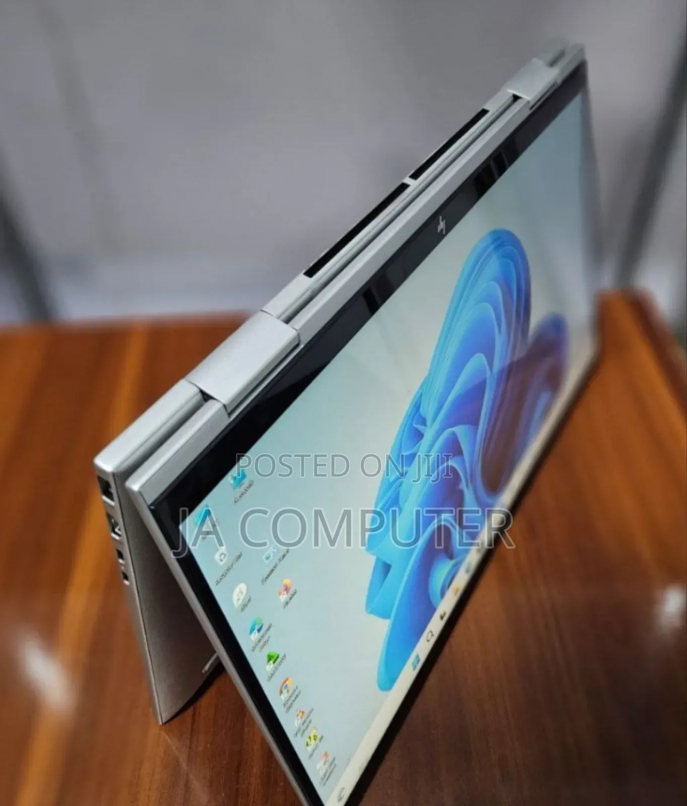 New Laptop HP Envy X360 8GB Intel Core I5 SSD 512GB