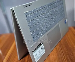 New Laptop HP Envy X360 8GB Intel Core I5 SSD 512GB