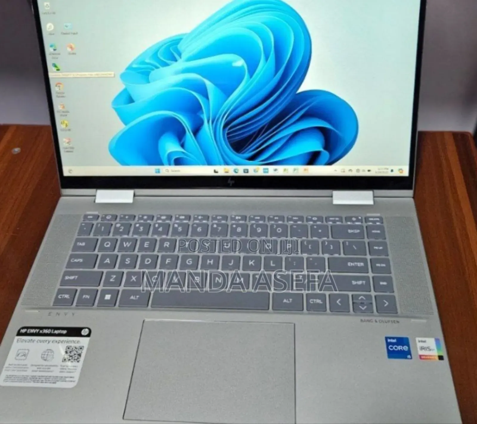 New Laptop HP Envy X360 8GB Intel Core I5 SSD 512GB