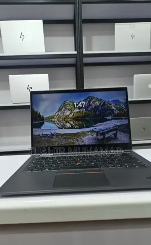 Photo - New Laptop Lenovo ThinkPad Yoga 16GB Intel Core I7 SSD 512GB