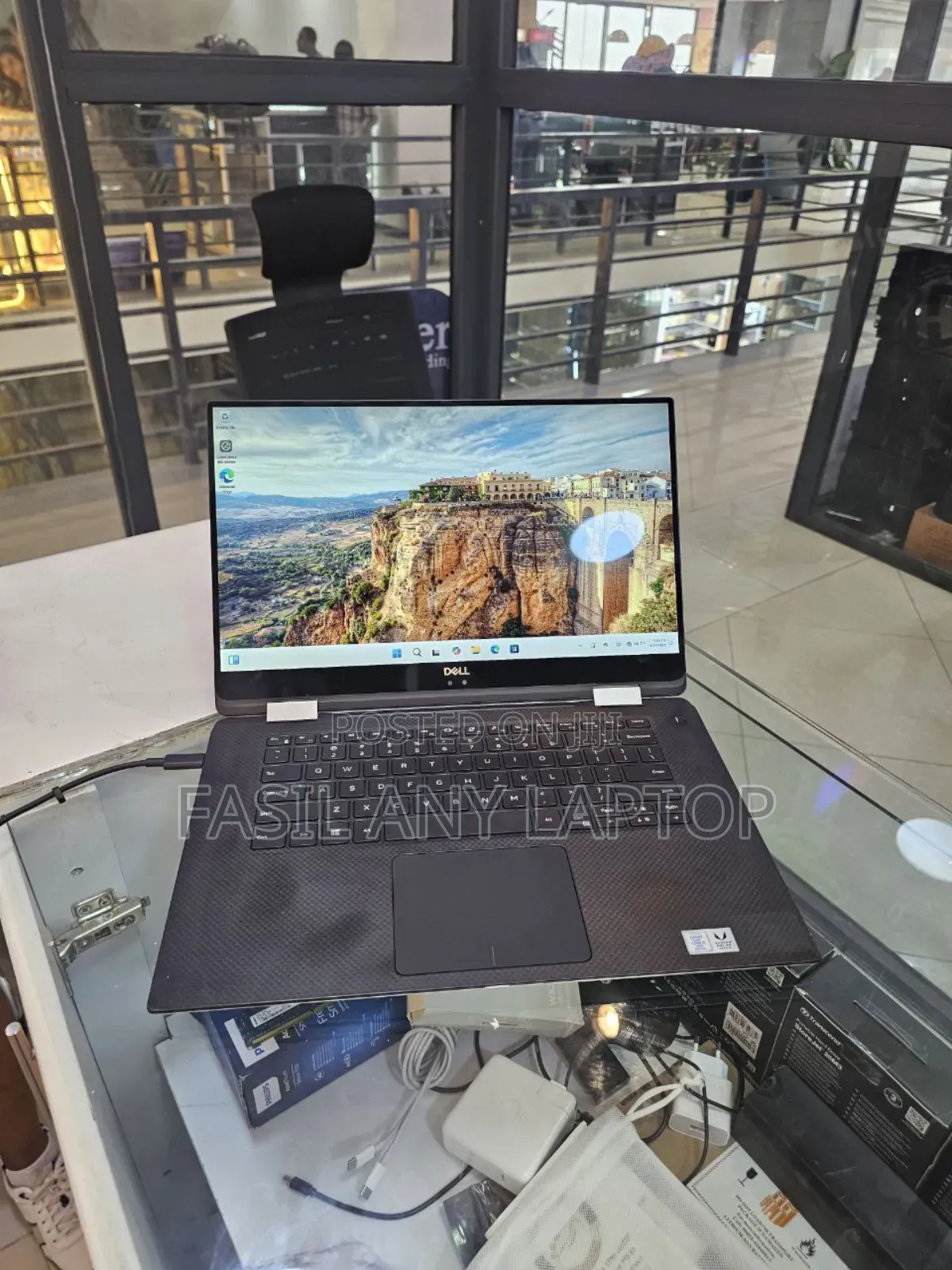 Laptop Dell Precision 5530 16GB Intel Core I7 SSD 512GB