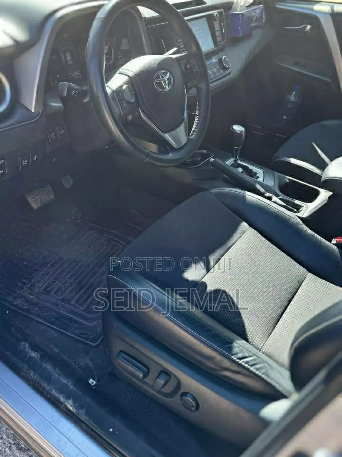 Toyota RAV4 2017 Silver