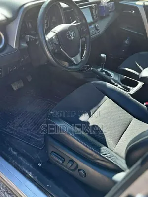 Toyota RAV4 2017 Silver