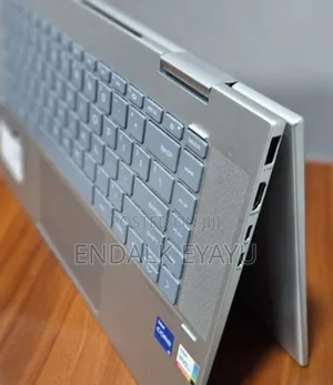 New Laptop HP Envy X360 8GB Intel Core I5 SSD 512GB