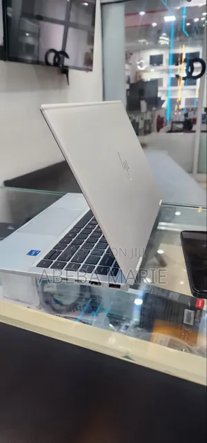 New Laptop HP EliteBook X360 1040 G7 16GB Intel Core I5 SSD 512GB