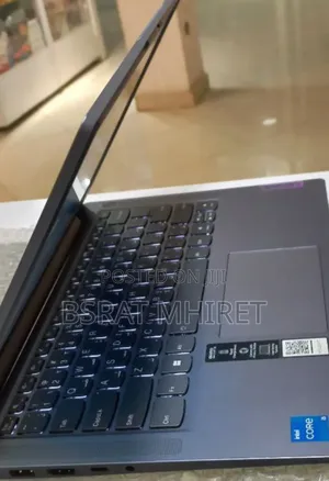 Photo - New Laptop Lenovo IdeaPad S10-3t 8GB Intel Core I5 SSD 512GB