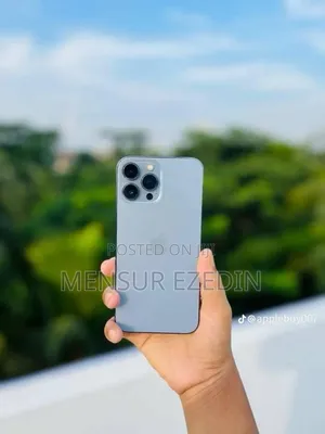 Photo - New Apple iPhone 13 Pro Max 256 GB