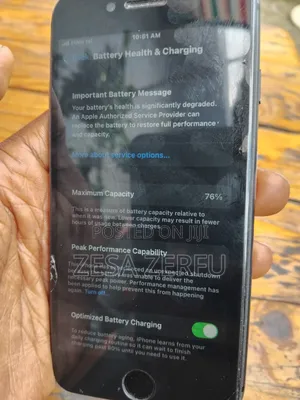 Photo - Apple iPhone 8 64 GB Silver