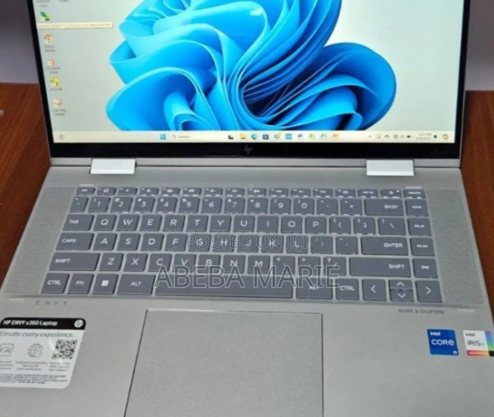 New Laptop HP Envy X360 8GB Intel Core I5 SSD 512GB