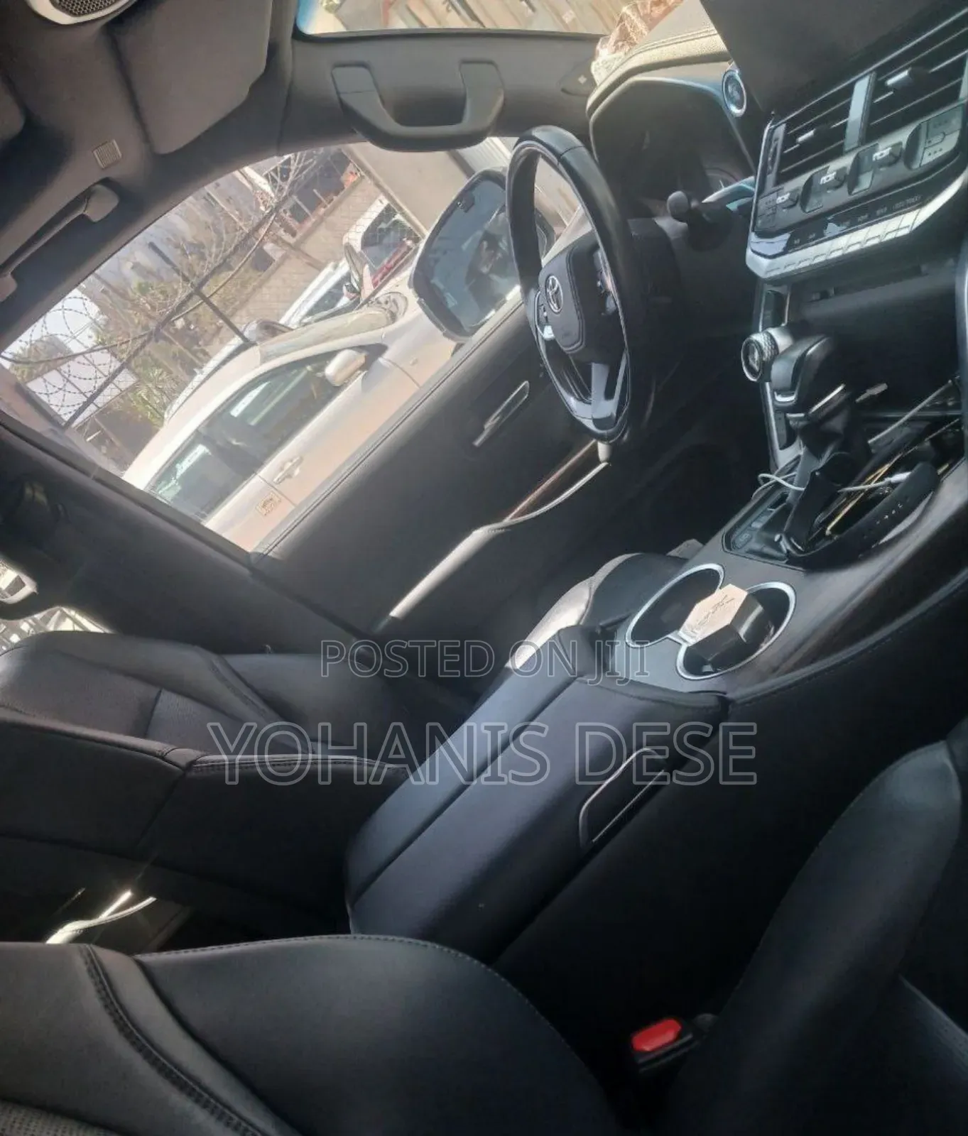 Toyota Land Cruiser 2023 White