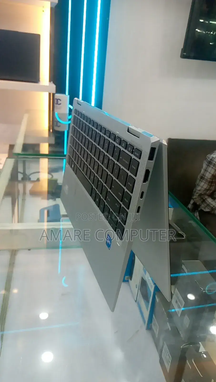 New Laptop HP EliteBook 1040 G8 16GB Intel Core I5 SSD 512GB