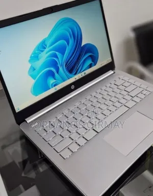 New Laptop HP Stream Notebook 8GB Intel Core I7 SSD 512GB