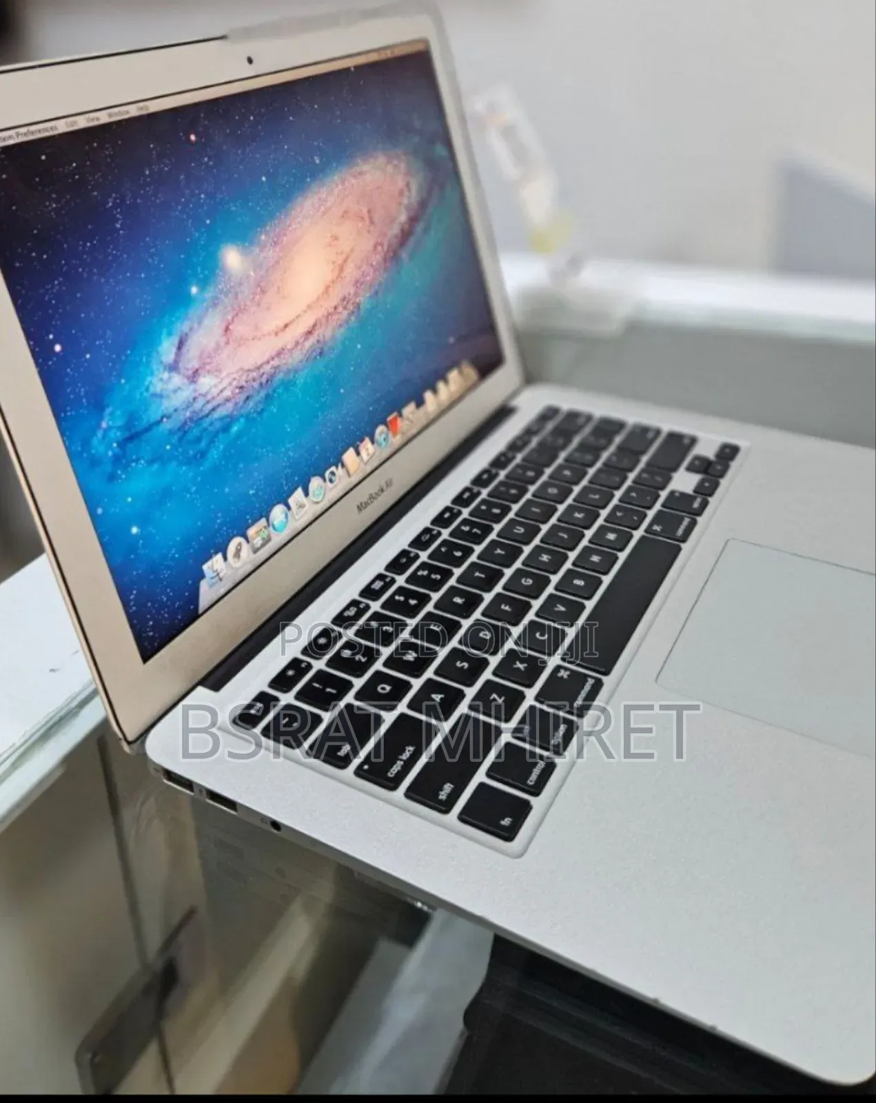 New Laptop Apple MacBook Pro 2011 4GB Intel Core I5 SSD 128GB