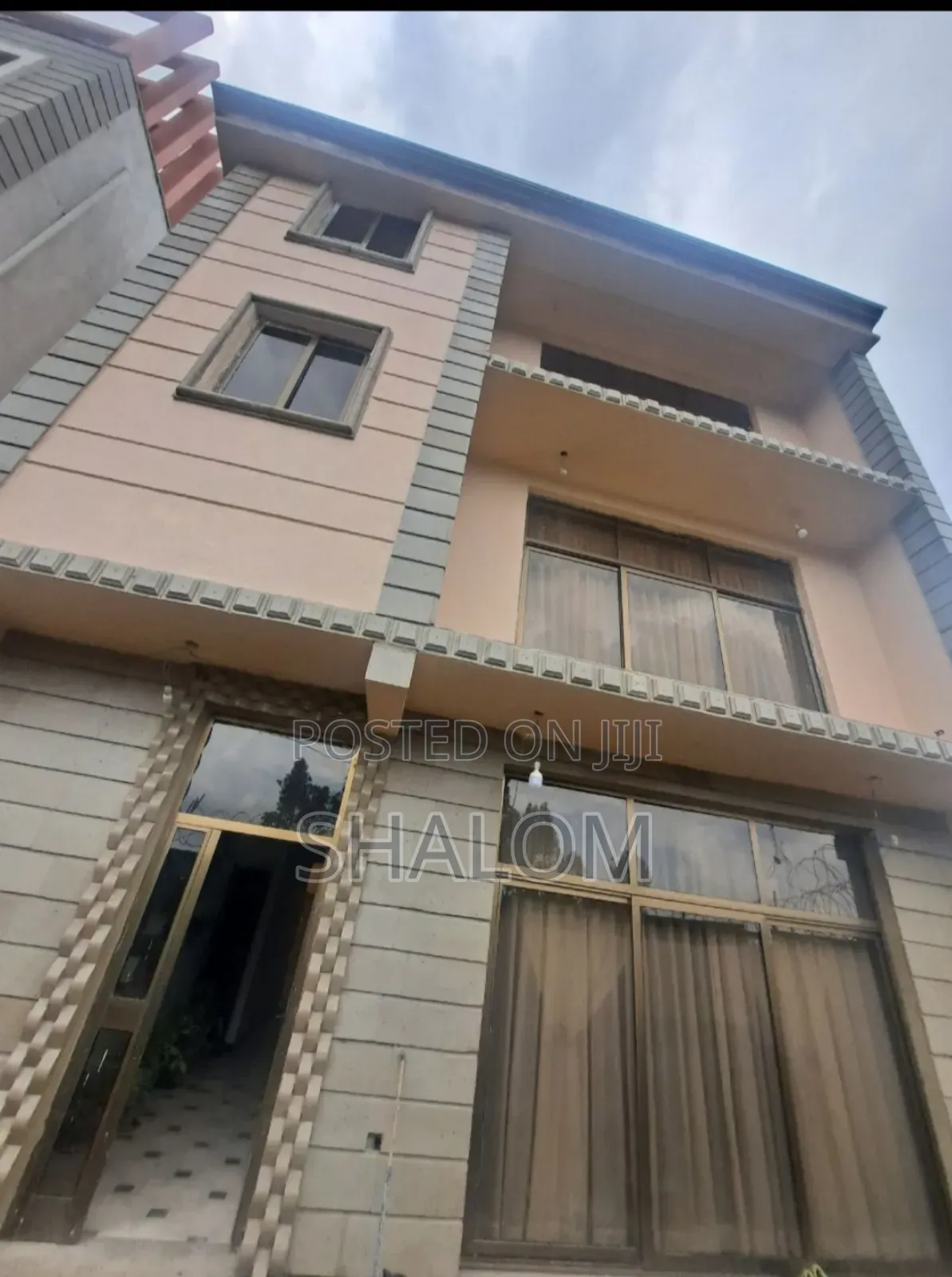 5bdrm House in Nifas Silk-Lafto for sale