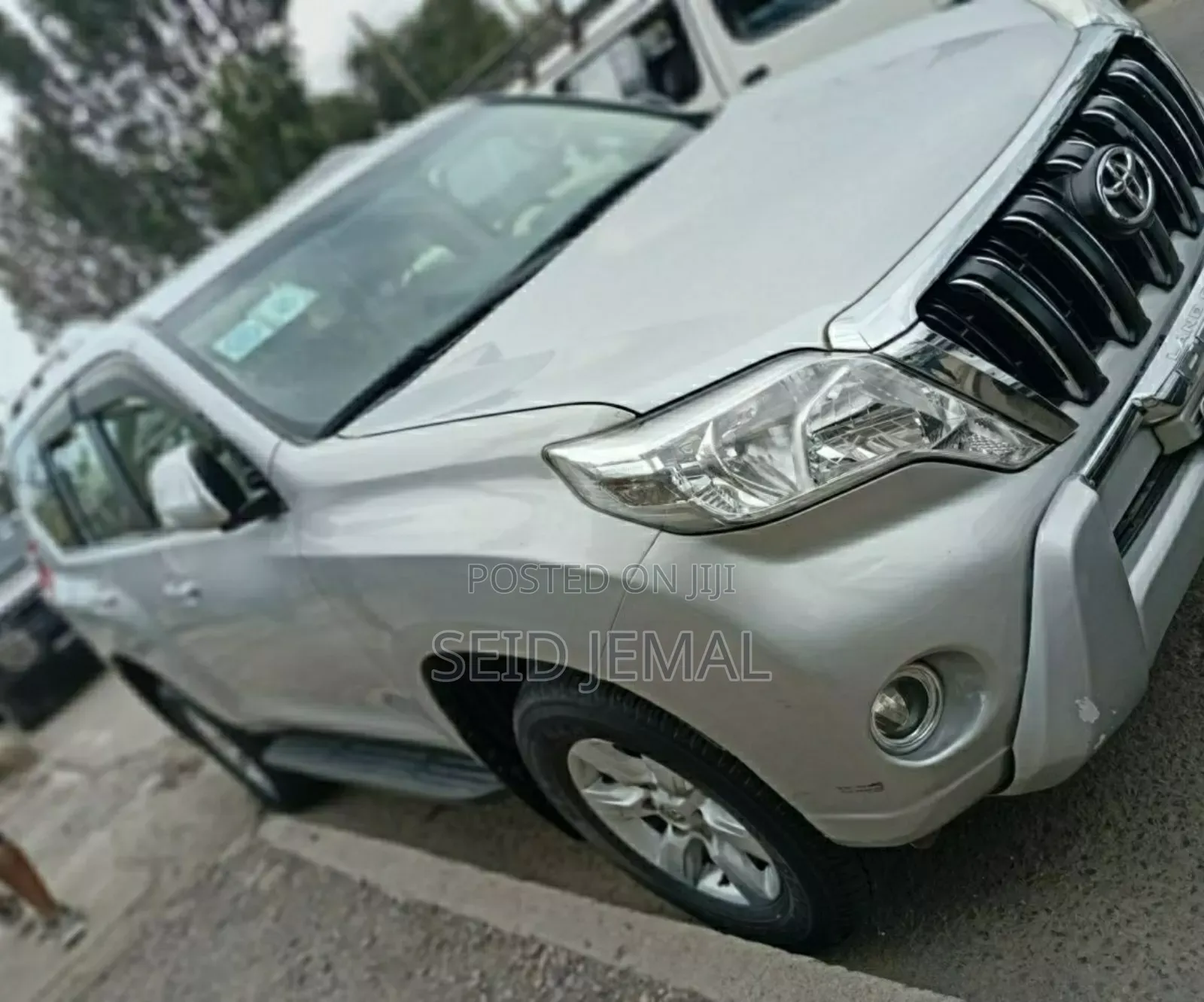 Toyota Land Cruiser Prado 2015 Silver