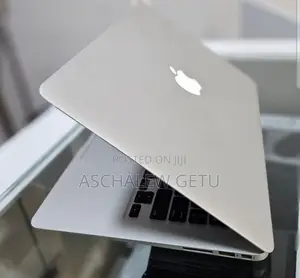 New Laptop Apple MacBook Air 2011 4GB Intel Core I5 SSD 128GB