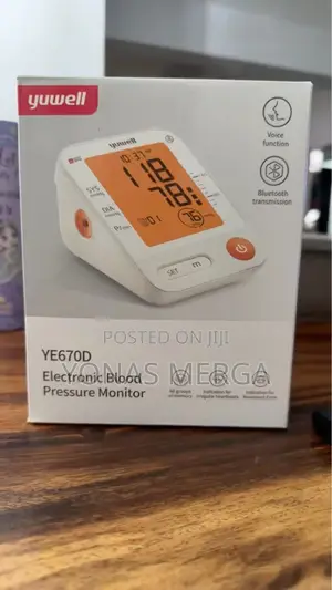 Photo - Easy-to-Use吡ئdigital Blood Pressure Monitor二ةbp Data,Machine