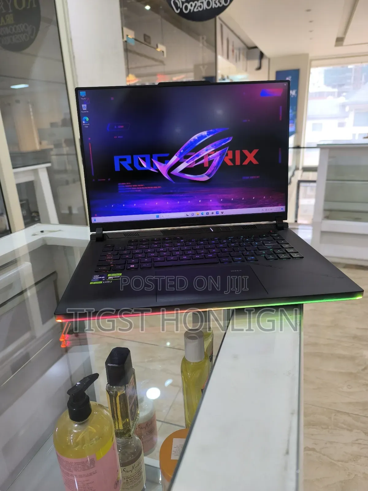 New Laptop Asus ROG Strix G15 32GB Intel Core I9 SSD 1T