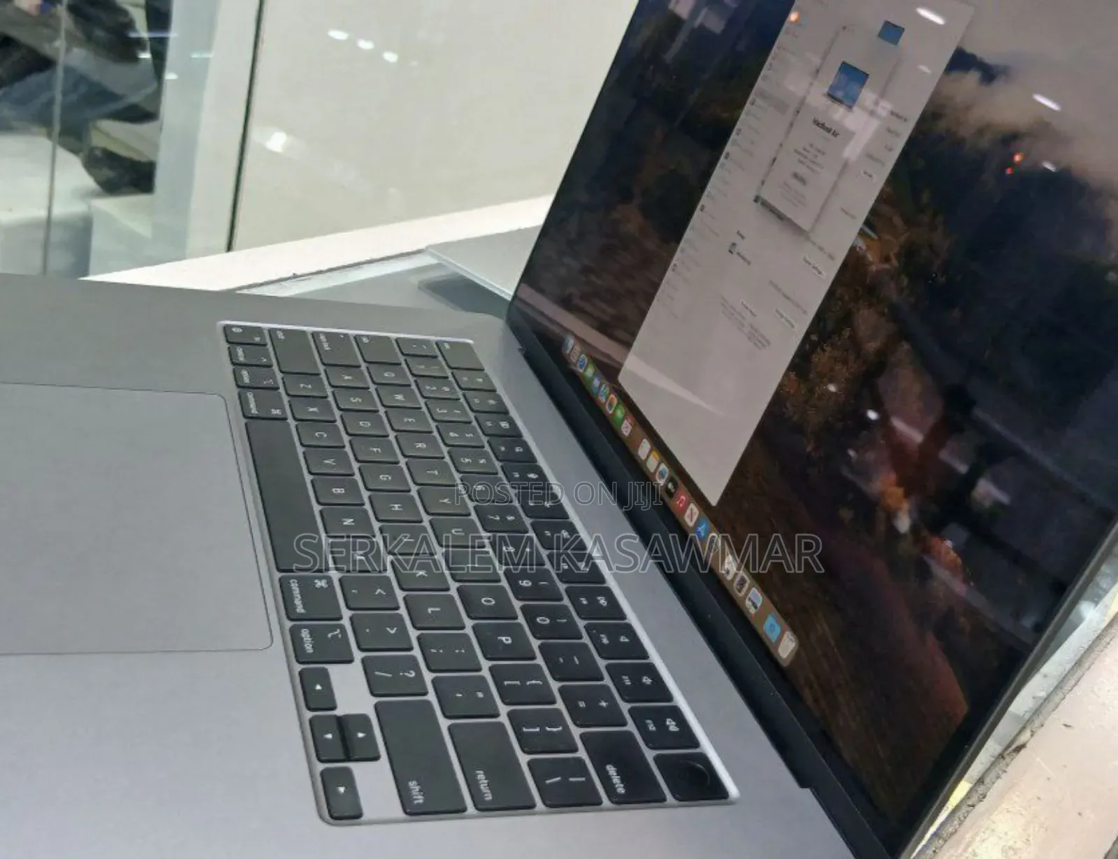 New Laptop Apple MacBook Air 8GB Apple M3 SSD 256GB