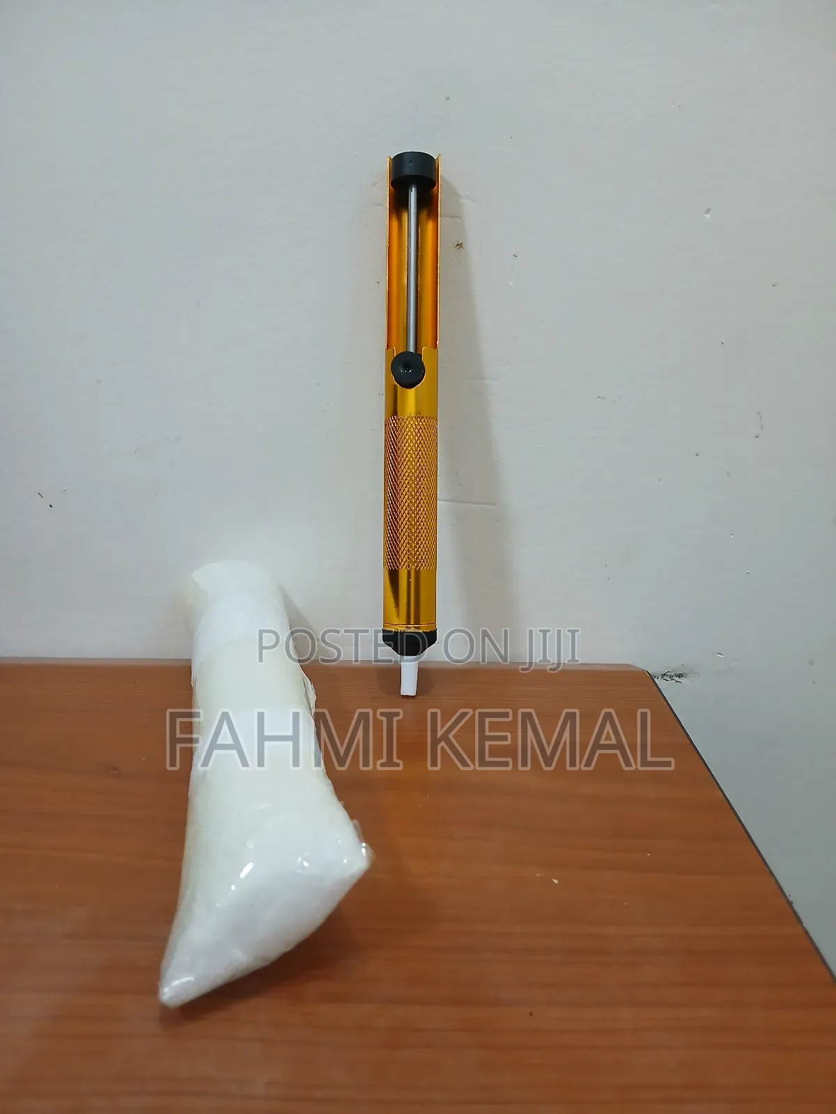 Desoldering Pump/Lead Remover